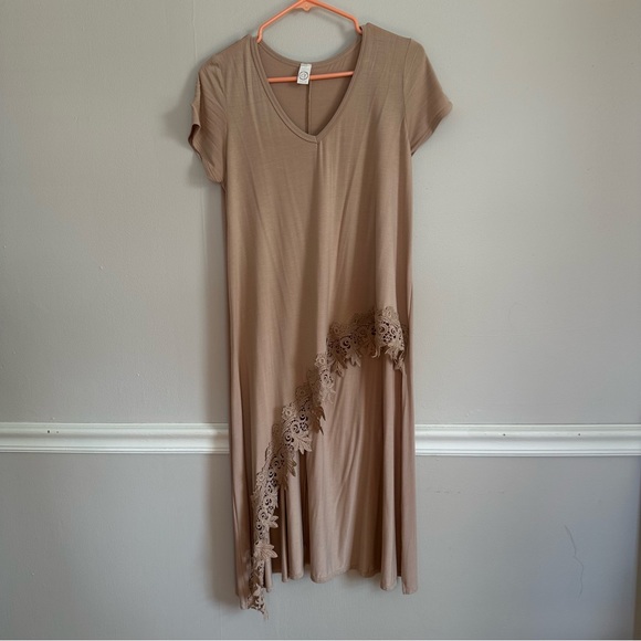 Three Bird Nest Tops - Three Bird Nest, Tunic/Top, Tan/Beige, Rayon, Womens Small